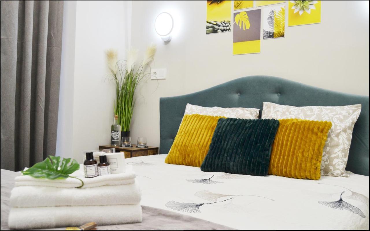 Sunshine - New & Quiet 1Br Apt, Business Area, Close To Airport, Highway A3, Subway บูคาเรสต์ ภายนอก รูปภาพ