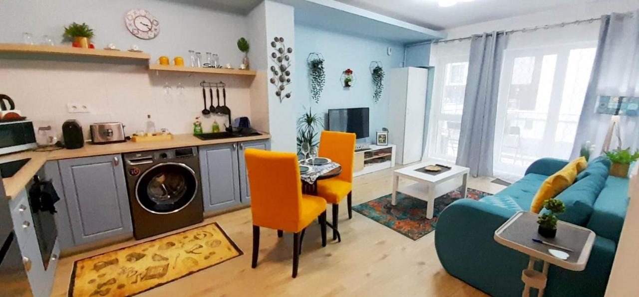 Sunshine - New & Quiet 1Br Apt, Business Area, Close To Airport, Highway A3, Subway บูคาเรสต์ ภายนอก รูปภาพ